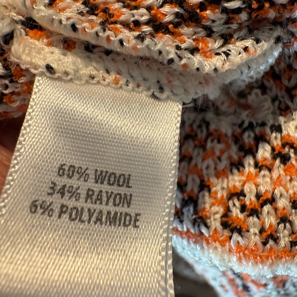 St. John tweed skirt & blazer set wool blend in Orange cream black 12/L - Picture 6 of 7